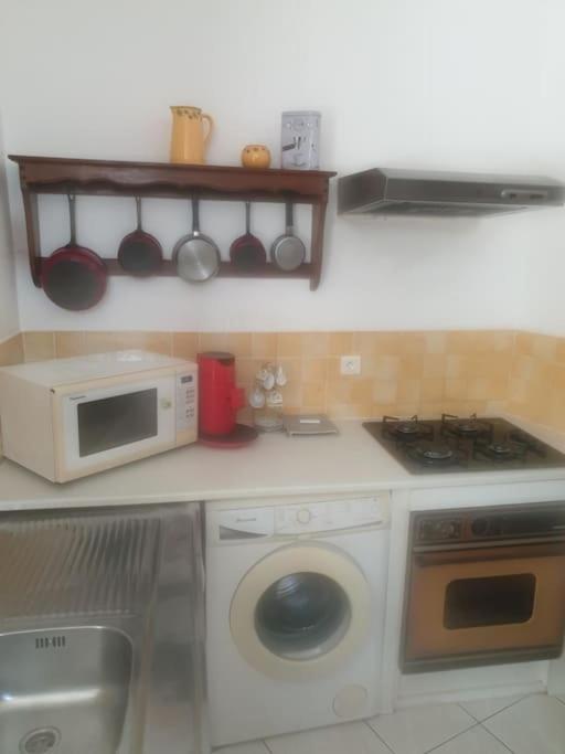 Pres Des Plages En Plein Centre Apartment